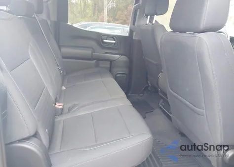 2022 Chevrolet Silverado 1500 4Wd Short Bed Custom z USA, uszkodzony, nr VIN 3GCPDBEK8NG505229